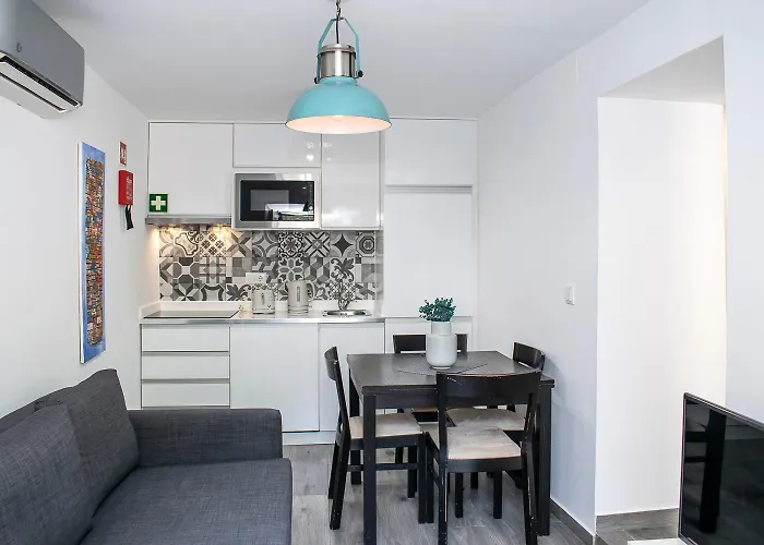 Vieira Apartments I